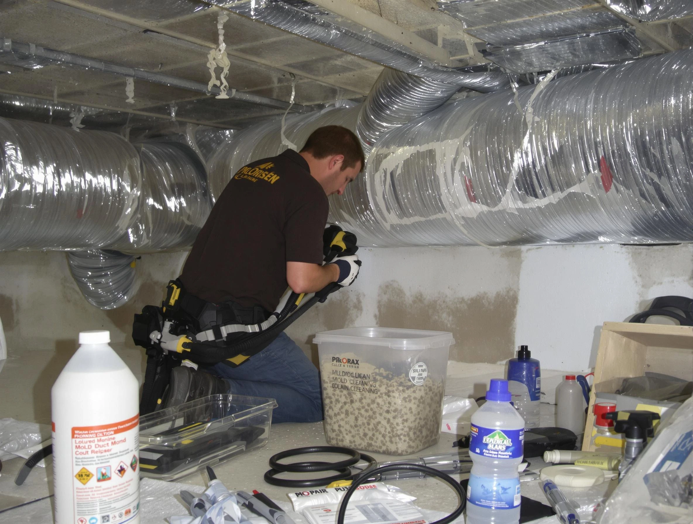 Manchester Air Duct Cleaning specialist performing professional mold removal from air ducts in Manchester